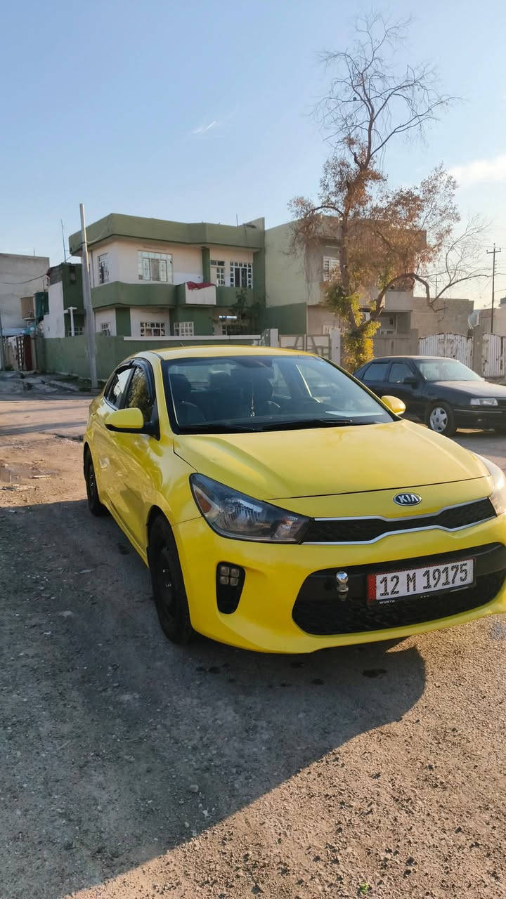 ريو للبيع 2018 ضرره بخشم البوند السيارة جديده هيئه وغرامات صفر والسعر 115والسياره كندي كير عادي والاتصال على الرقم ***********
