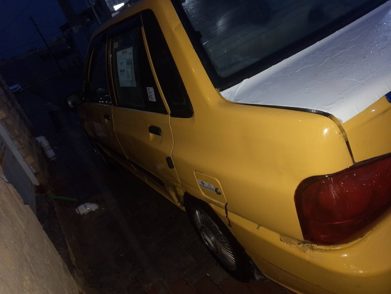 سلام عليكم سايبه دمعه سياره جاهزه عل اخر حبايه كهربايات تبريد رقم انكليزي هيئه  وغرامات مصفره سياره جاهزه عل اخر حبايه فدوه لا تواعد اذا مو شراي مكاني الحمزه الشرقي هاذا رقمي ***********
