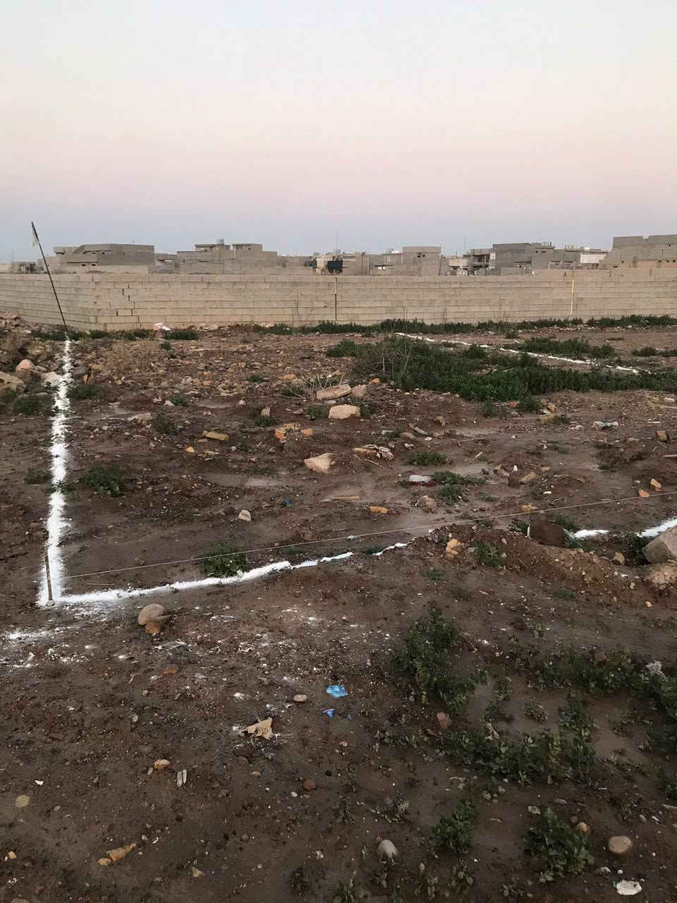 قطع ارض زراعي في حي لازدهار في الجمعيه سند ٢٥ المساحه ١٩٢ متر‏ الرقم ‪***********‬‏ تواصل على وتساب
