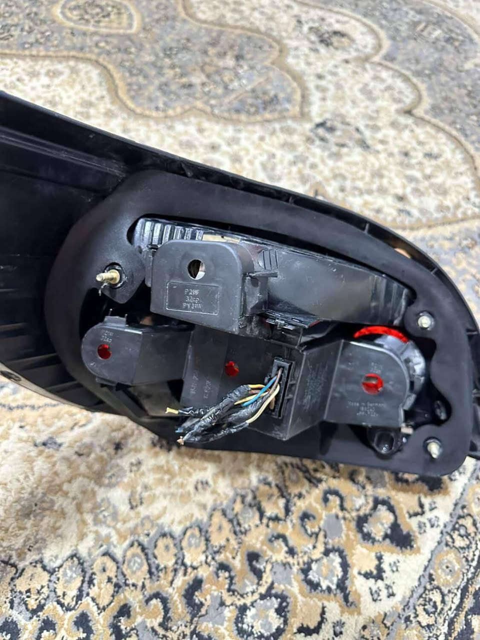 سلام عليكم بكلايتات ميماتي للبيع نضيف كلش مابي لا شخط ولا فطر كامل هوة والفيش وقاعدة الكلوبات سعرة ٧٥ مكاني بغداد
***********
