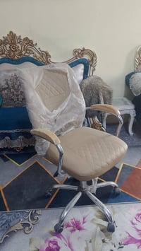 ميز مكتبي • كرسي مكتبي • سعر خاص