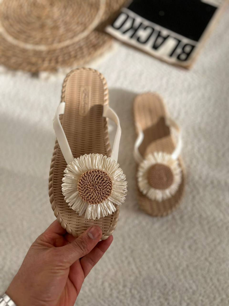 حجز جملة فقط 
https://t.me/fhvdybk


**إذا كنت صاحب هذا الإعلان وتريد حذفه لأي سبب، رجاءا أرسل رسالة إلى الدعم الفني**