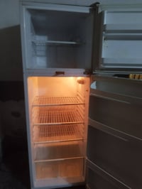 ثلاجه • رمادي