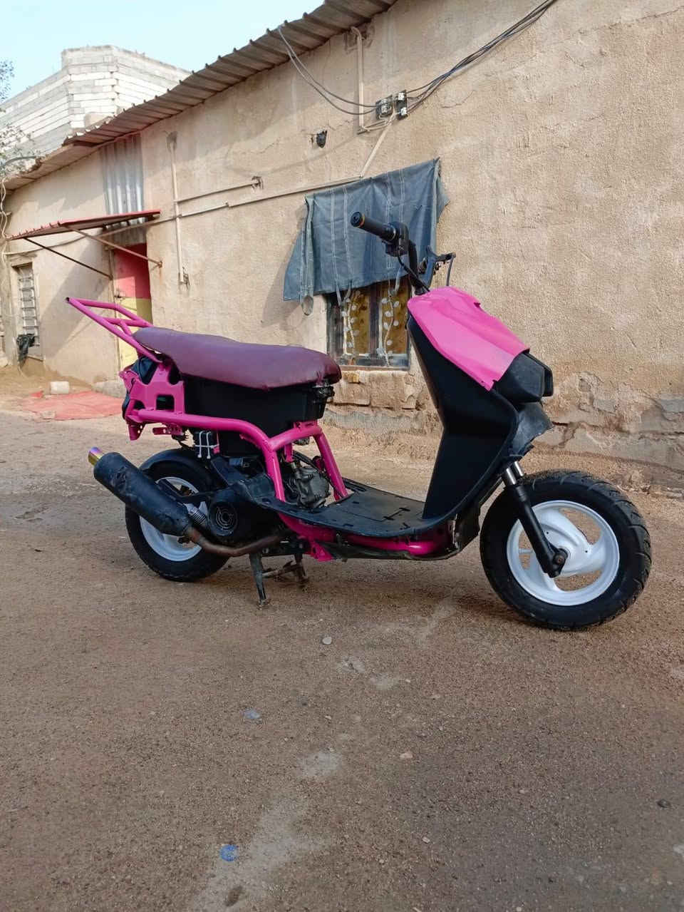 السلام عليكم فراشه حربيه محرك ماكس مفتوح ولفات فقط ناعمه دراجه تعمير نص ضفيره تايرات جدد شلعه ومعدل قطره دهن وكلج خلفي رياضي كزوز رياضي سعر 325 وبيه مجال قليل مكان لبصره زبير رقم *********** رجائآ مو شراي لا تعبني
