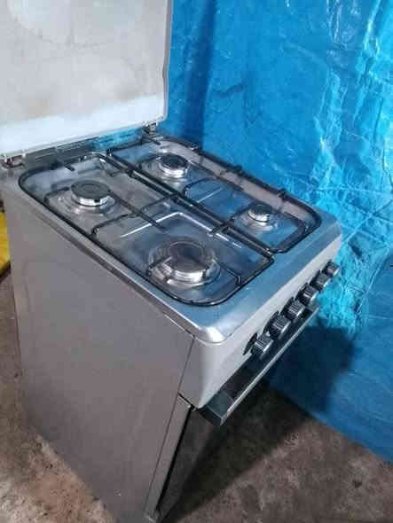 75 الف عيون وفرونه شرط التشغيل جدا نظيف 
نظام بوري 
نظام الفرن خطين 
يارمجه الشـــرقيه الاولى 
للبيع او معارض مع طباخات تعبانه والفرق حسب الإتفاق والقناعه 
*********** واتساب واتصال
*********** اتصال 
ملاحظه متوفر بيع جميع الادوات الاحتياطيه للطباخ موصل
