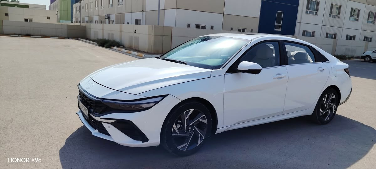 السلام عليكم من رخصة الادمن النترا افانتي وارد كوري رقم بغداد ابسمي  مكينة ١٦٠٠ دبل نوزل موديل 24 فول  لمتدد 1 على 1 ماشية ٣٠ الف السعر ١٤٨ وبيها مجال للاستفسار ***********  بيع او امراوس ابتكسي اقل موديل
