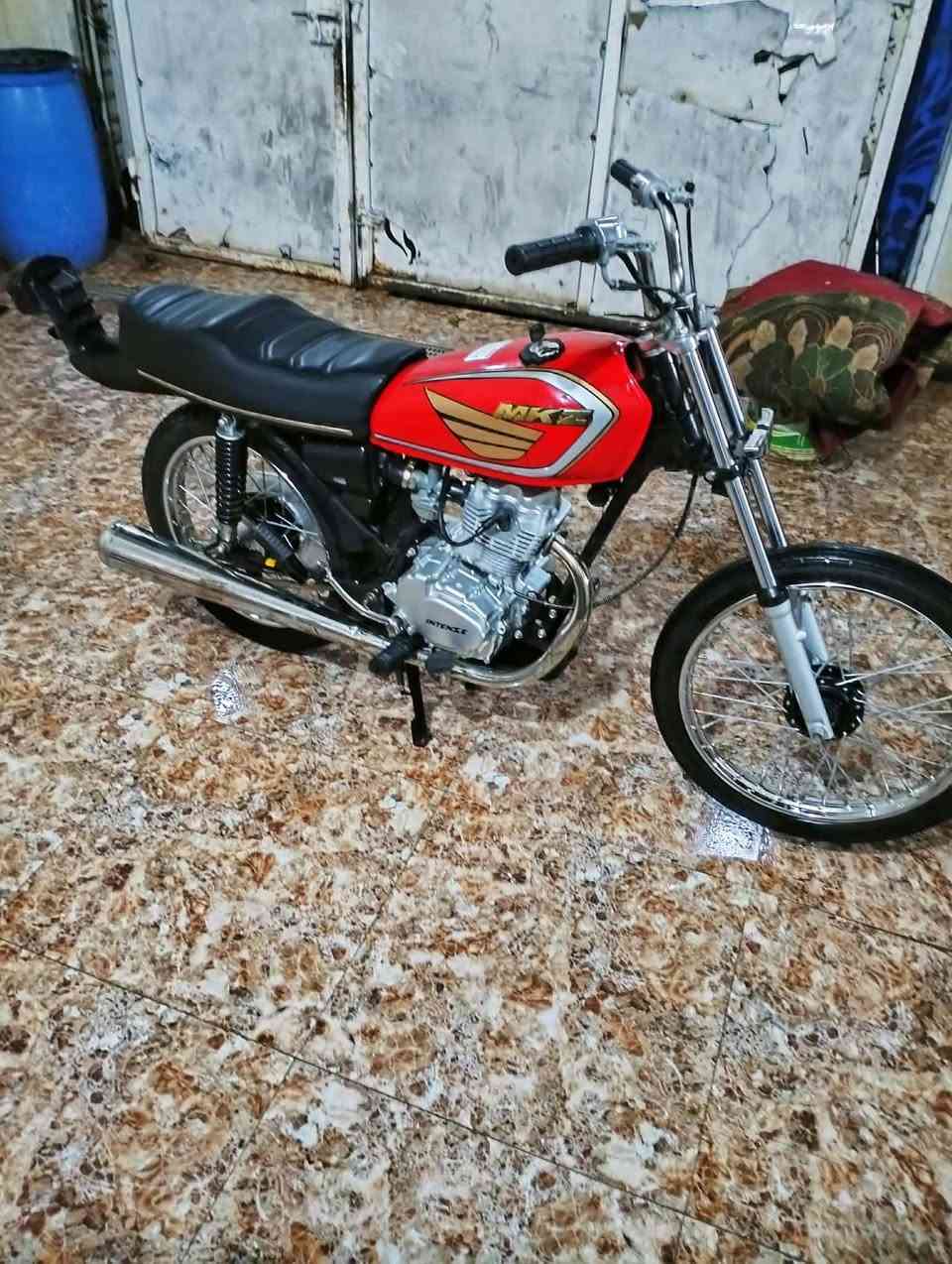 متـاح . . . دراجه اصولي تعمير جديده واصلي مكفوله وكيلة سيد خلدون تنباع بدون نزال الموشراي رجآ لايخابر ***********
