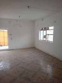 مشتمل • طابق ثاني • ٣ غرف