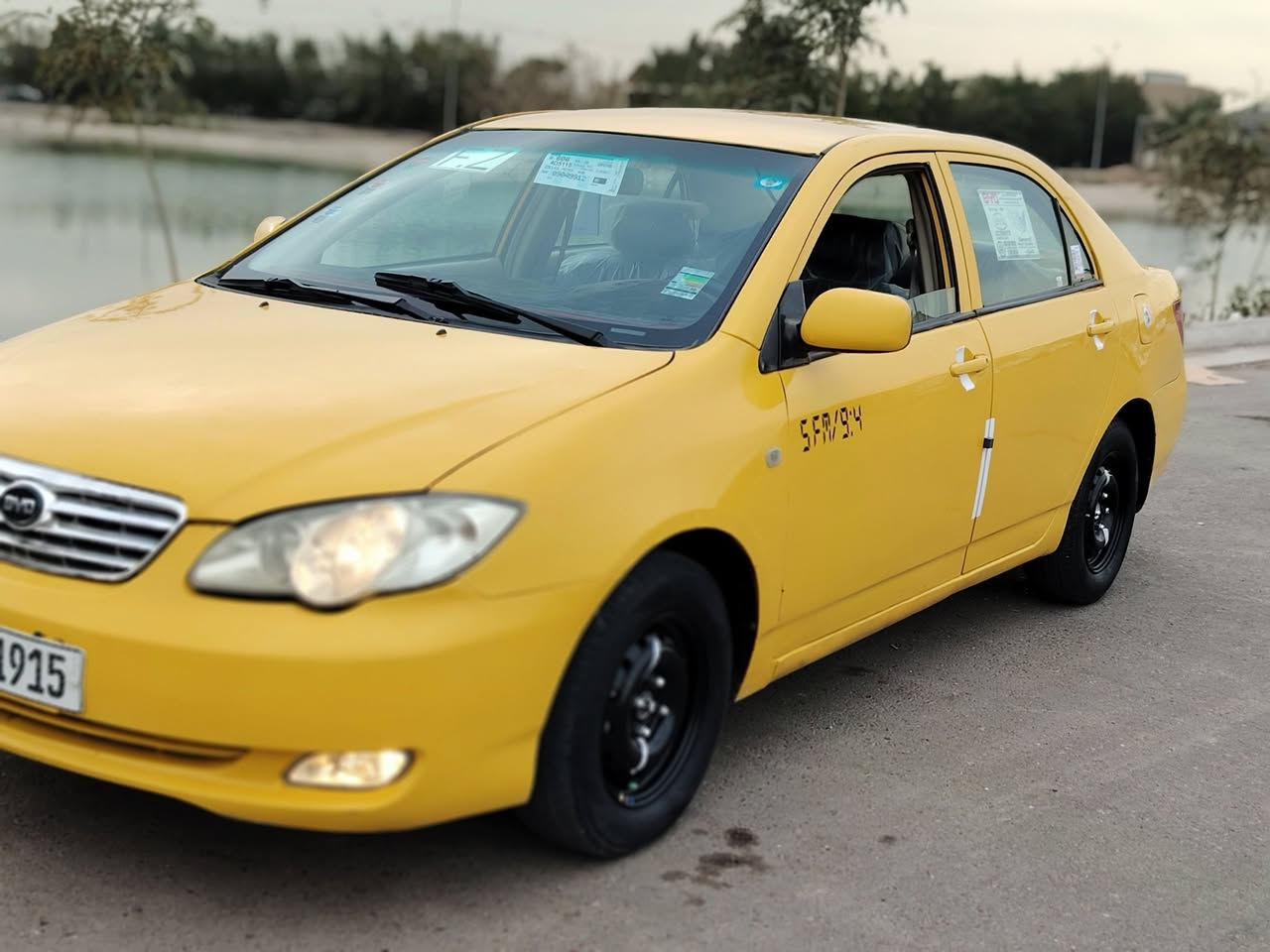 سلام عليكم
بي وايدي
موديل 2010
مصبوغه عام جماليه
كير مكينه لانسر بلادي
تخم تاير جديد
صدر امامي وخلفي جديد
هيئه وسنويه جديده
رقم انكليزي جديد
مكاني بغداد الحبيبيه رقمي ***********
