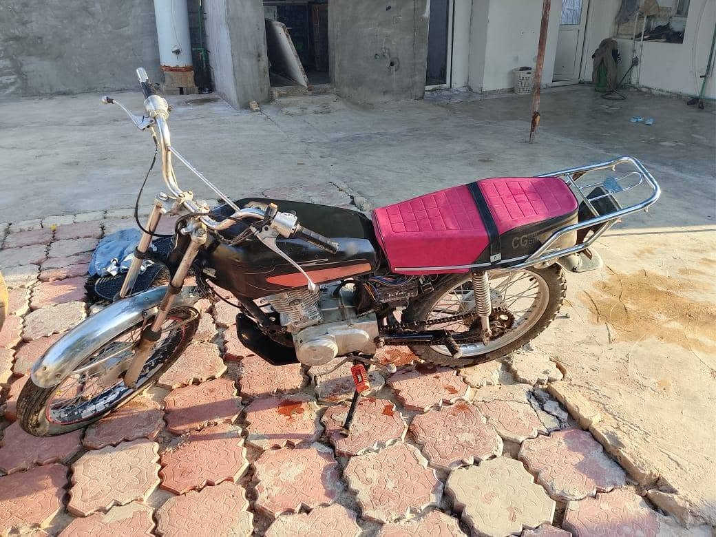 للبيع دراجة نامي برو  تفاصيل اتصل عله صاحب الرقم***********
