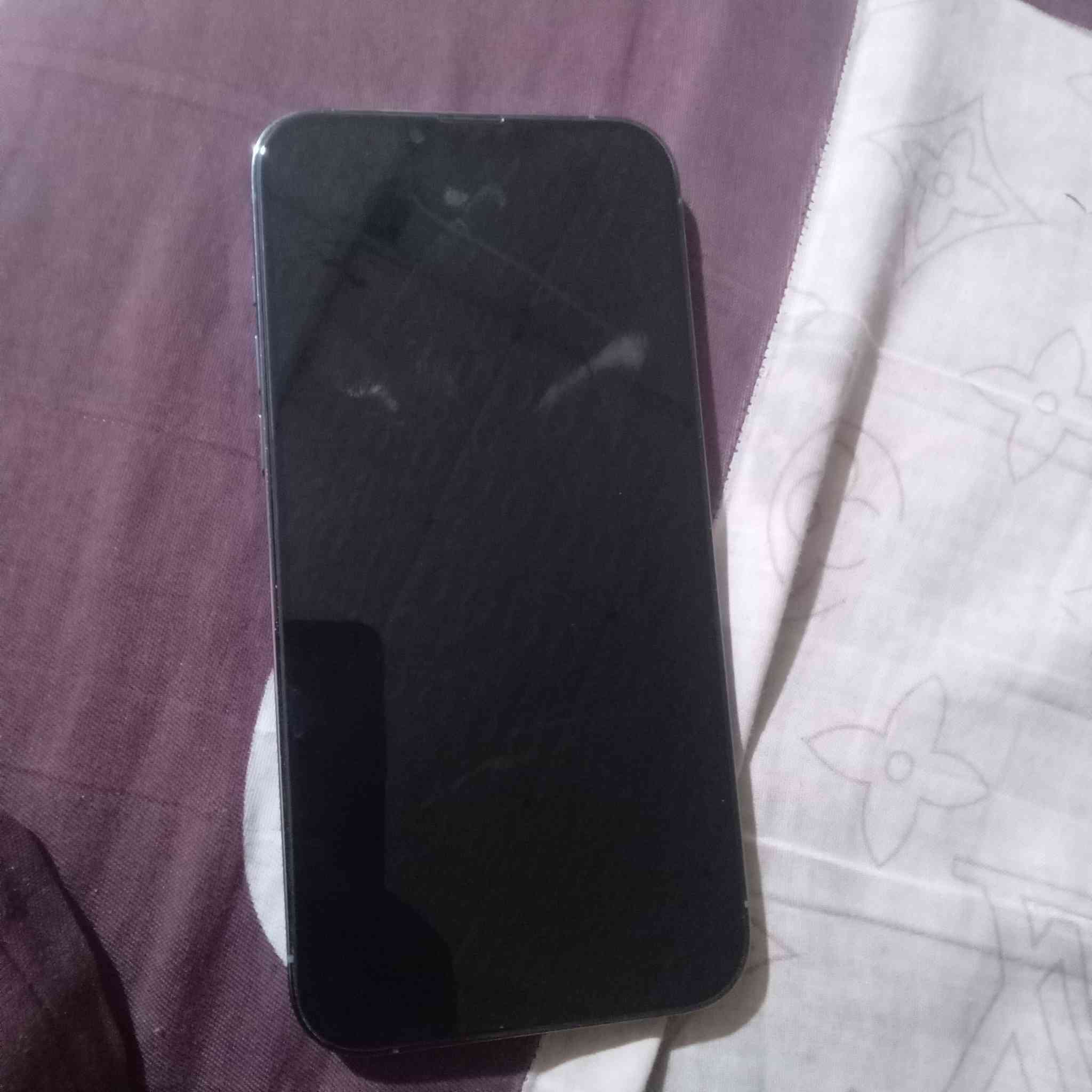 سلام عليكم ايفون 13 برو ماكس للبيع مبدل شاشه وبطاريه مال تفسيخ فيس ايدي شغال السعر 550 وبي مجال قليل العنوان بصره الموفقيه الرقم *********** موجود واتساب فقط
