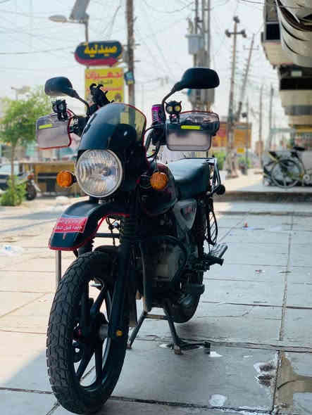 دراجه بوكسر موديل ٢٠٢٢ شهر ال١٠ الدراجه نضيفه كلش مرقمه باقي كم يوم استلم لوحة انكليزي  سعر مليونين و٣٠٠ وبيها مجال باقي التفاصيل اتصل ع رقم *********** مكاني بغداد الحسينيه
