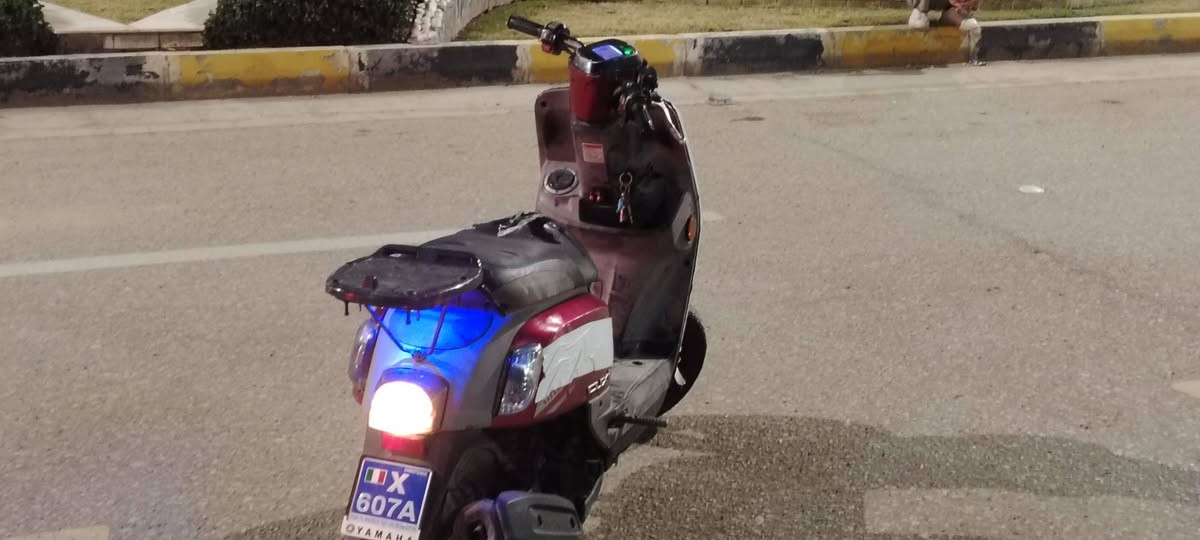 السلام عليكم اخوان ماكس بوليس 2012للبيع صارله تلث تشر من طالعه نكره سلف لا تبقير لا تنقيص كفاله  من البرغي جاملغ موجود ما بي شي بس ما مشدود السعر 750 وبيه مجال حك الجيه لشراي يتصل ويدلل *********** او مراوس بماكس عدله
