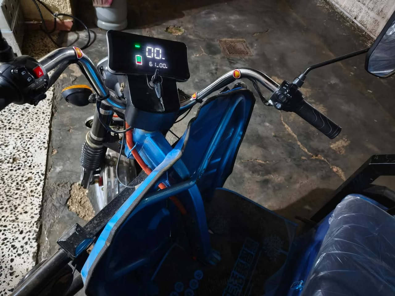 السلام عليكم ورحمة الله وبركاته
من رخصة الادمنيه المحترمين
تحية طيبة
مكلف بالنشر مكلف بالنشر والله
توجد ستوته شحن للبيع  مثل ما موضحه بالصور جديده مستخدمه شهر واحد فقط بيها جميع المواصفات يعني موديل حديث ومناسبه جدا
للاستفسار أكثر اتصل بالرقم ادناه
***********

المكان راوه
