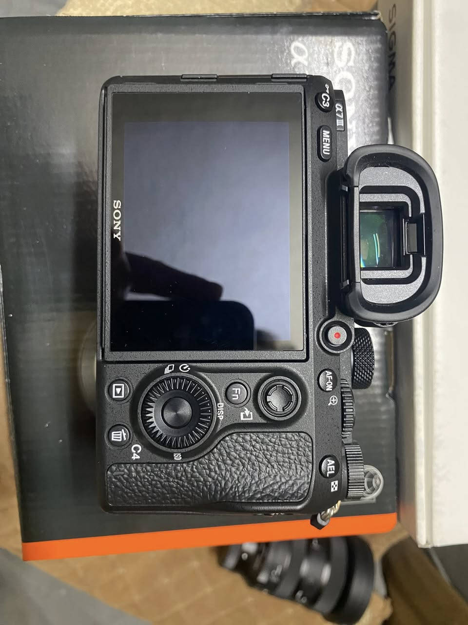 للبيع كامرة سوني a7iii
جديد عداد شتر اقل 300صورة 
مع عدسة سكما جيل ثاني 24.  70
سعر قفل قفل مليونين 700
لايوجد توصيل مكاني بغداد بلديات


**إذا كنت صاحب هذا الإعلان وتريد حذفه لأي سبب، رجاءا أرسل رسالة إلى الدعم الفني**