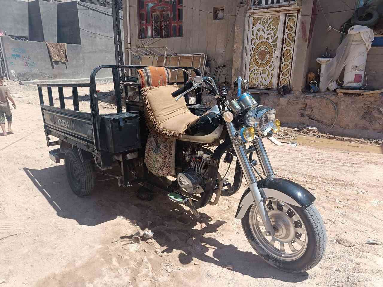 السلام عليكم ستوته للبيع موديل 14 ستوته اوراق كامله باسم الستوته سعر مليون و400 رقم الهاتف***********  النجف
