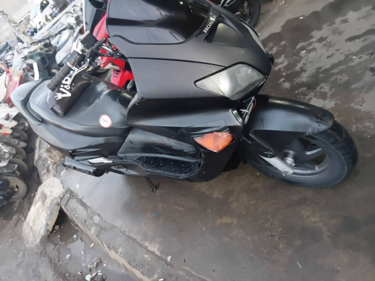 فورزا 06 محرك كبس
شغال كامل مافي اي عيب شرط الفحص 
سعر 850  الف وفيها مجال  للتواصل *********** وفي واتس اب
