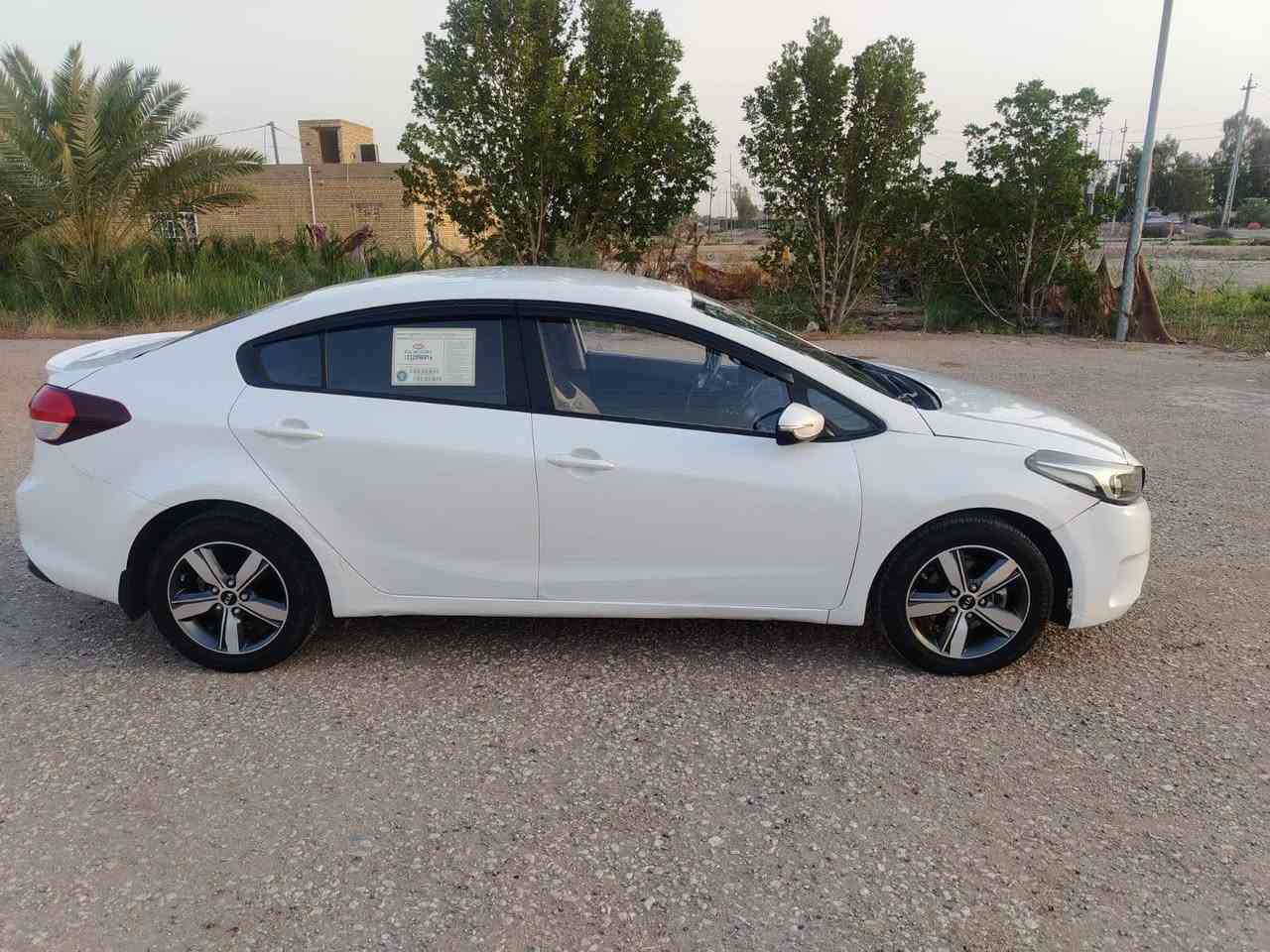 السلام عليكم
للبيع كيا سيراتو خليجي ٢٠١٧ 

رقم ذي قار دولي تحويل مباشر سنويه وهزه جديده

بيها تبديل بنيد جاملغ أمامي

حداديه وتبريد وتخم تاير كله جديد

ماشيه ١٨٦ الف نص مواصفات

 مكان سيارة السماوة الرميثه لسعر ١١٥ وبيها مجال

***********
