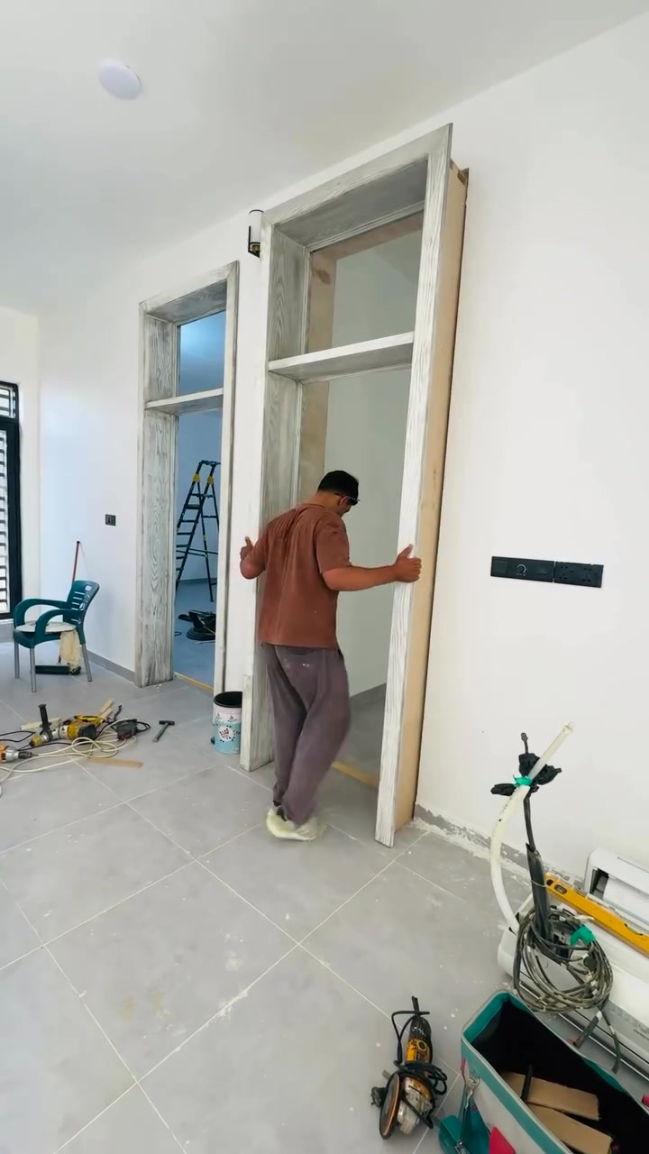 معمل نجارة نور الهدى 🪚لكافة انواع الاخشاب🚪
عنوان 📍قضاء عفك 🚗مقابيل قائمقاميه🏢
***********📞***********#ابواب_رئيسية #غرف #تصاميم #نجارة #لعراق
