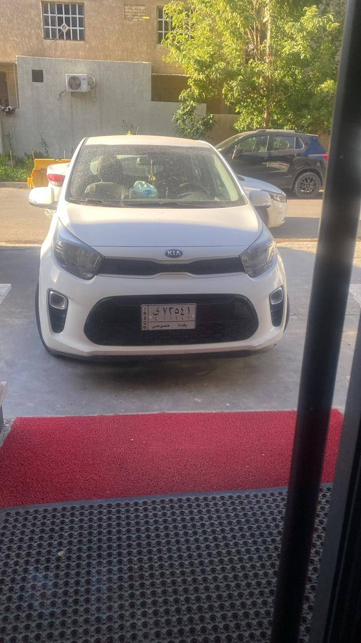 وعليكم 
 كيا بيكانتو  موديل 2021... لون ابيض وارد خليجي كفالة عامة ماشية 35,000 الف كيلو فقط رقم بغداد باسمي 

السعر 120وبيها مجال 

مكاني بغداد
للاستفسار***********
