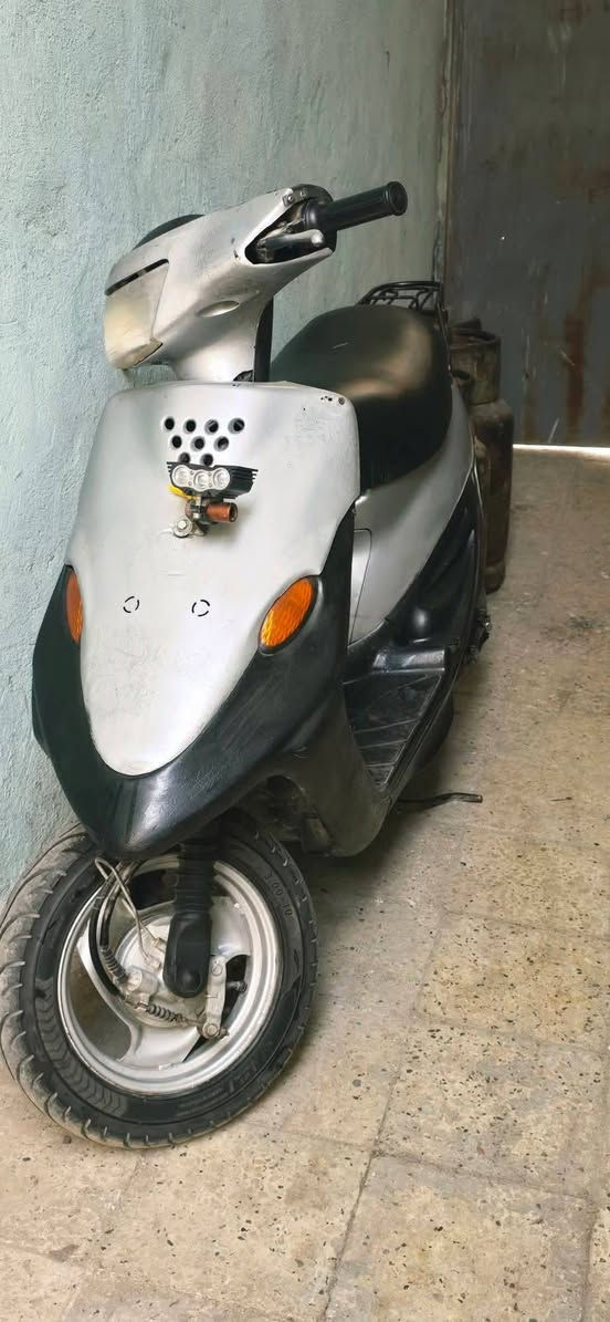 جاهزه سلف هندر كهربائيات كامله
سعر300


**إذا كنت صاحب هذا الإعلان وتريد حذفه لأي سبب، رجاءا أرسل رسالة إلى الدعم الفني**