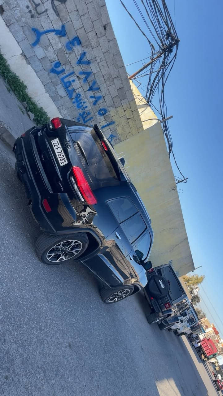 2018 كلين تايتل بصمتين موجوده لمتيد 1/1
محرك v8 5.7 ممفتوح برغي 

سيارة كفاله عامه شرط صونر 

سعر 223 ورقة مجال 

مكان سيارة اربيل// *********** واتس أب ☎️
