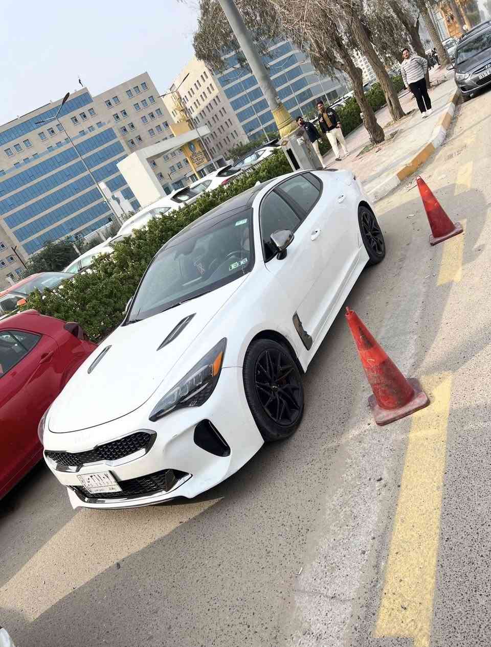 السلام عليكم
كيا ستنكر موديل 2022 GT LINE فول1/1
حادثها جاملغ وباب السايق الباب مصبوغ والجاملغ مبدل بلاد نفس الون سياره جديد بمعنى الكلمه ماشيه 47الف عليها سستم اناره داخلي احدث شي وعليها كت لحايه ودوسات كامل كير مكينه كفاله دركه D وايرباك E سعرها مناسب لليحب يستفسر مكاني بغداد الرقم *********** وعادي اذا مراوس
