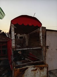 قمريه • خشب • نضيفه