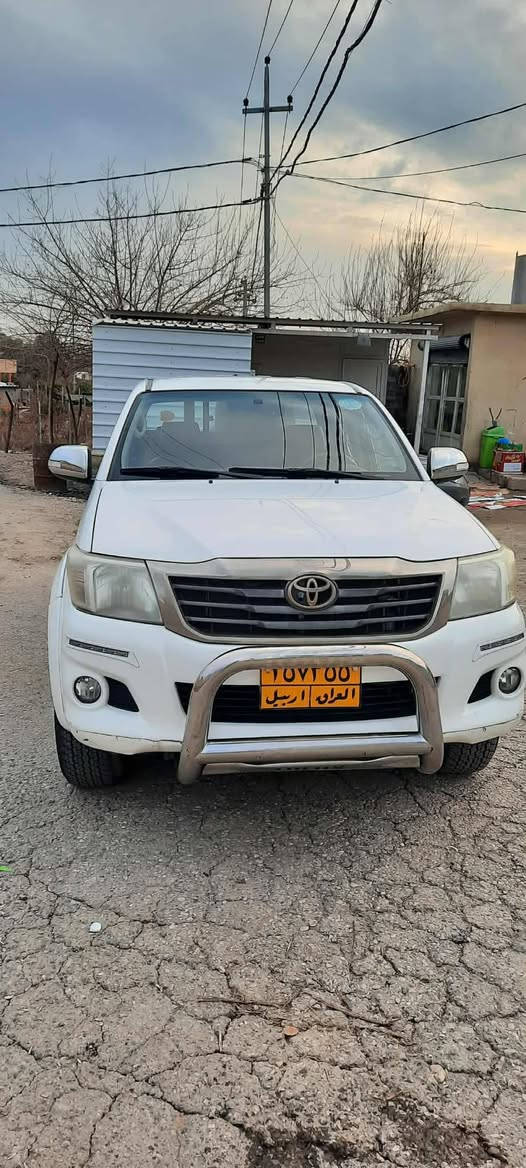 تۆیۆتا هایلۆکس 2014 بۆ فرۆشتن بۆ زانیاری زیاتر پەیوەندی بەم ژمارە تەلەفۆنەوە بکە *********** شقلاوة, أربيل
