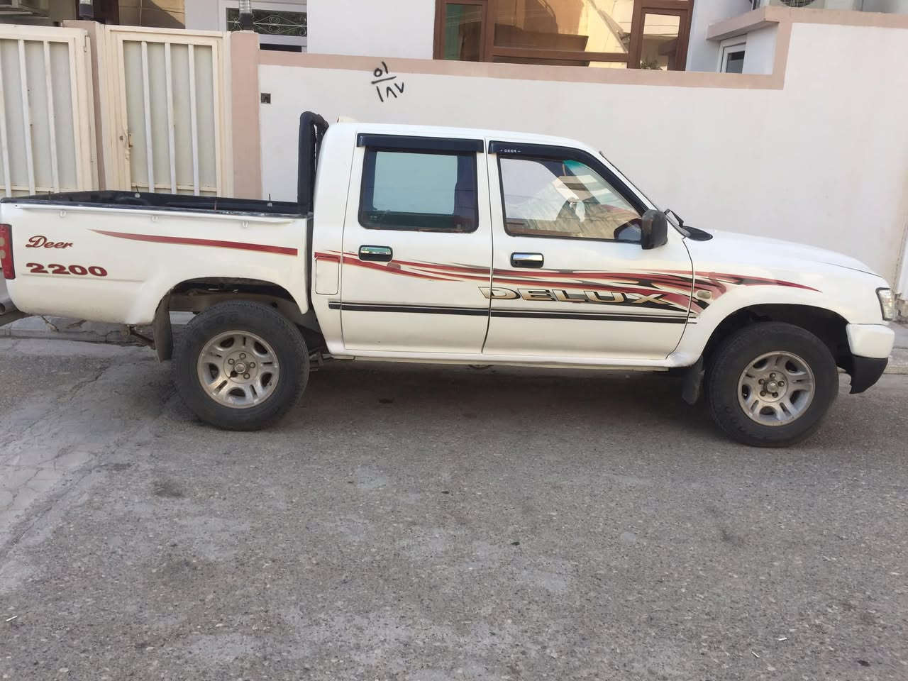 دێر ٢٠٠٦ مەکینە  بەخ مەنەفێست  بێ لێدراو بێ دەعم 
گێرومەکینە ئاکسل شانسی بەشەرت
نرخ ٢٨وەرەقە 
***********
***********
ناوبیشان  چەمچەمال
