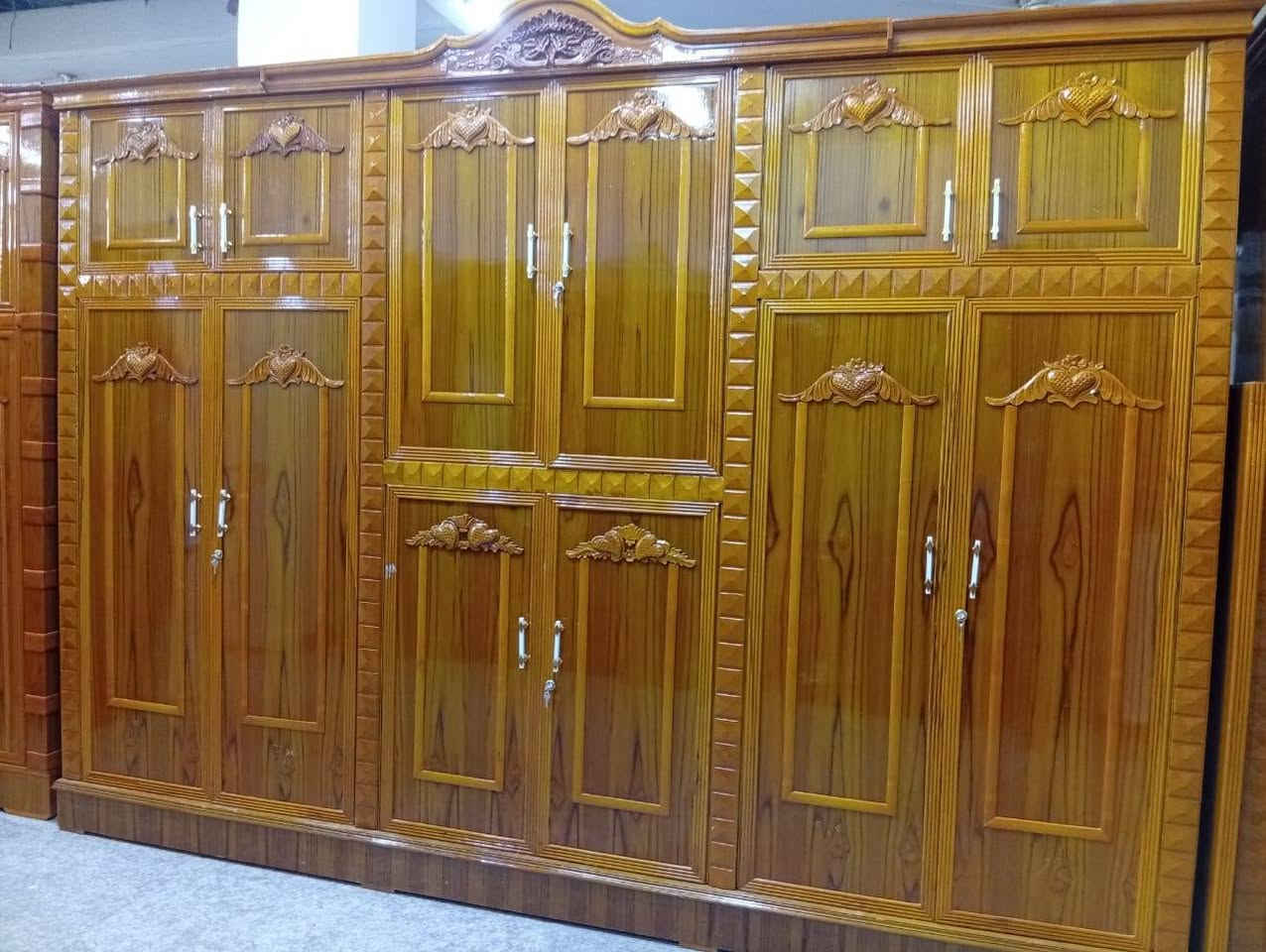 على بركة الله تم تجهيز كناتير نجاره عراقيه تصميم تركي شغل درجه  أولى 
صبغ حراري خشب صاج طبيعي الداخل والخارج 4ملم حسب الطلب 
يتوفر خدمة الاقصاد 
للحجز ولاستفسار الاتصال على الأرقام أو المراسله 
***********
***********
نجارة سلوان الشويلي
