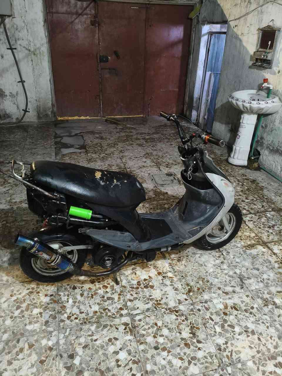 مفتوحه مره وحده مناقصها شي سعر 500 وبيها جال حك جيه


**إذا كنت صاحب هذا الإعلان وتريد حذفه لأي سبب، رجاءا أرسل رسالة إلى الدعم الفني**