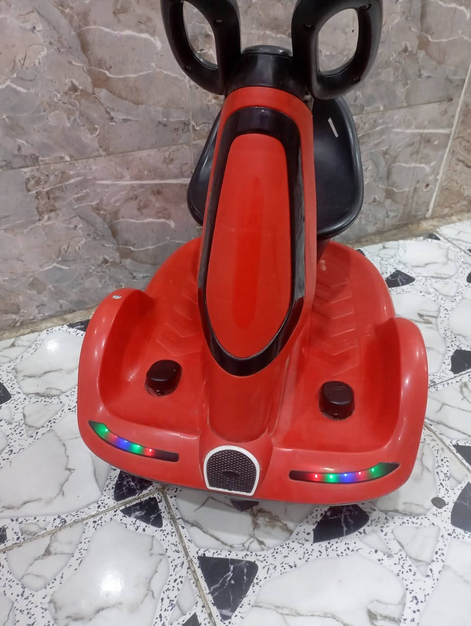 سكوتر اطفال شغال وعلى الفحص وياشاحنه وريمونت بطاريه جديده مكانه نجف السعر ٦٠


**إذا كنت صاحب هذا الإعلان وتريد حذفه لأي سبب، رجاءا أرسل رسالة إلى الدعم الفني**