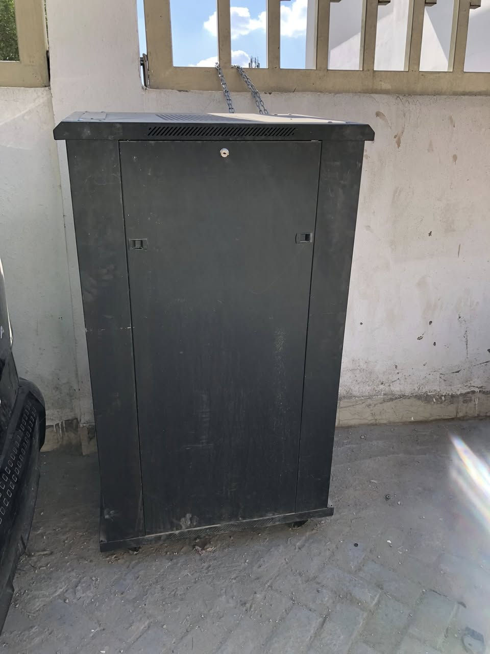 راك كامل رتفاع متر ونصف العرض متر ٤عجلات ٥طبكات ٤ مراوح تبريد ٢ شمعه اضائه داخليه
سعر ١٠٠ الف كامل بدون اي نقص بغداد ***********
