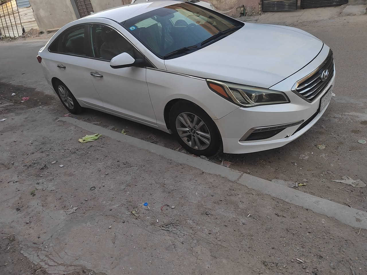 مديل ١٥ أمريكي  حادث بسونار موجود بسمي سياره جديده مال جناي  محرك جديد كير جديد ترايك وين يعجبك داخل كارتون  جديد   متخسر الف عليها حداديه ٨٠ بل ١٠٠ مكاني بغداد بلبياع ***********
