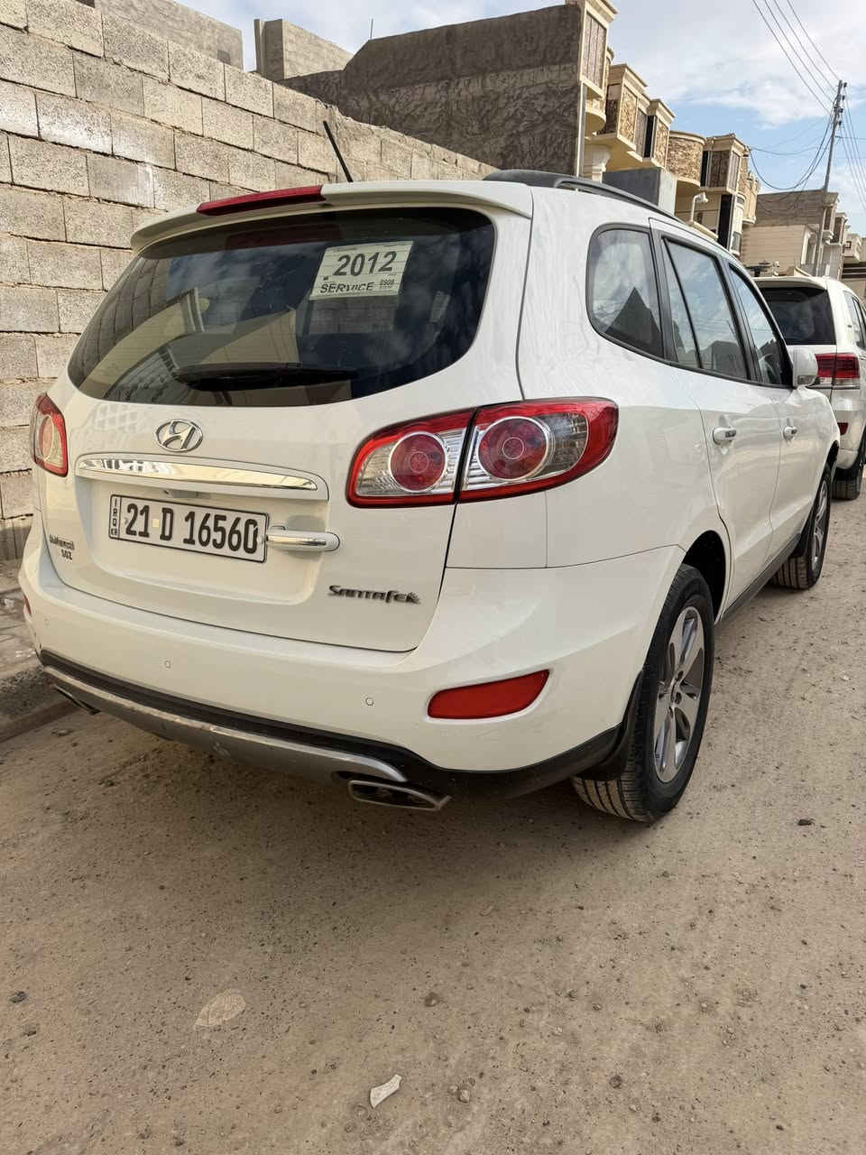 السلام عليكم سنتافي للبيع موديل 2012 سياره مكفوله كفاله عامه بدون صبغ مكينه ما ممدود عليه سبانه كير مكفول فول مواصفات الأخير سياره جديده رقم سليمانيه بسمي السعر 155$ بي مجال الشراي يتصل ***********
