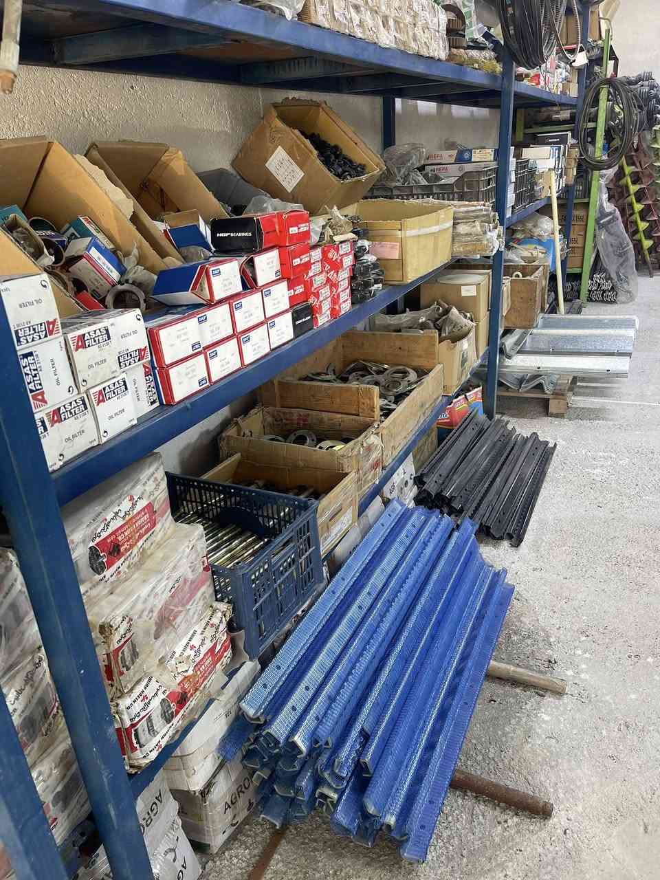 تم وصول وجبه من التايرات 26  )( 20 ) (18 )إلى محل السعبري العنوان نجف العباسيه قرب نهر الفتحي 
***********
