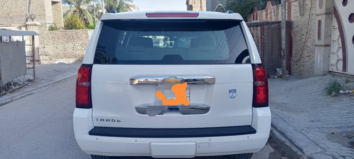 شيفروليه تاهو خليجي موديل 2019
ماشيه 106 الف كيلو بأسمي السيارة تحويل 
بدون تأخير 
المواصفات LS الكشنات  مخمل و الكشنات الأمامية كهربائية الحركة قاصة وسطية اطارات 18 آنچ جديدة السيارة فول سستم ايرباك السيارة سويج مو بصمة بيها قاصة و المحرك و الگير جدا نظيفات بيه طخه بسيطه بالجاملغ راجعه عليها باب البيت سنوية جديدة رقم بغداد انگليزي 

رقم صاحب سيارة ***********
