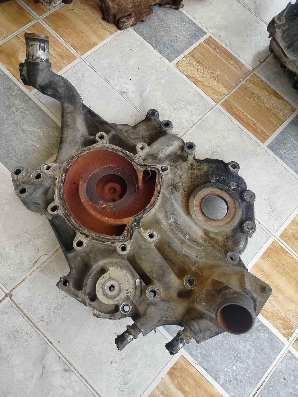 غراض محرك جيب لبرتي
.وياهن مجاول 6
. وشريط نوزلات 
. ونوزلات 
. وكيس 
. ودشالي الأماميه 
. حساسات محرك


**إذا كنت صاحب هذا الإعلان وتريد حذفه لأي سبب، رجاءا أرسل رسالة إلى الدعم الفني**