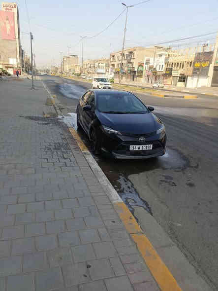 كورولا موديل 19 امريكيه السعر ٨٨قفل بغداد حسينية.  حادث صندوك ودعا مية أمامية. ***********.
