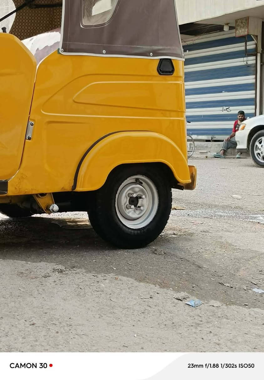 سلام عليكم موديل 21 شهر ١١ كفاله بس الغد بيها رقم ذي قار مكان غراف مكلف بنشر رقم راعيه ***********

