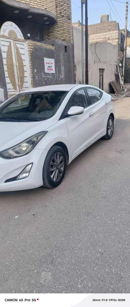 سلام عليكم ورحمه الله النتر لبيع موديل 2016 محرك1800 وراد خليجي سيار بيه رشات صبغ بدوان معجون تجميل فقط  وبدن تبديل سونارموجود بل صور سعر 118 رقم***********
