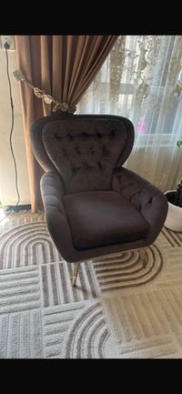 كرسي ديكور • للبيع