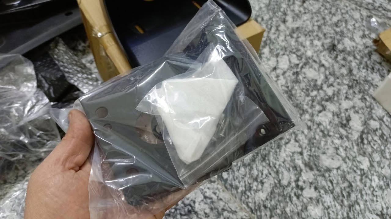 غراض دراجه هارلي نطونه سعر بيهن بل يرضي الله او بل عافيه على ليخذهن


**إذا كنت صاحب هذا الإعلان وتريد حذفه لأي سبب، رجاءا أرسل رسالة إلى الدعم الفني**