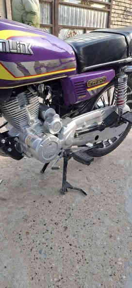 السلام عليكم للبيع 
موديل 2025 أوراق
السعر 800
***********
بغداد فلكت حي النصر
