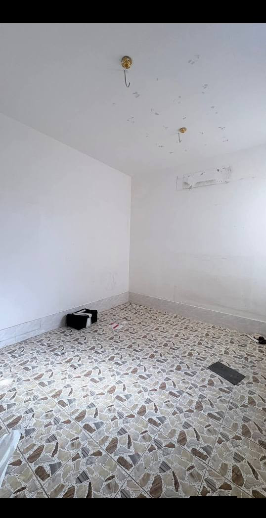 بسم الله الرحمن الرحيم 
تابع الصفحه ليصلكم كل ما هوه جديد 
مكتب الابرار للعقار 

دار للايجار حي الجامعه طابق واحد 
نظيف جدا جدا منطقه ال 28

للاستفسار مراسلتنا عله الخاص او الاتصال على الرقم واتساب
*********** النجف, العراق
