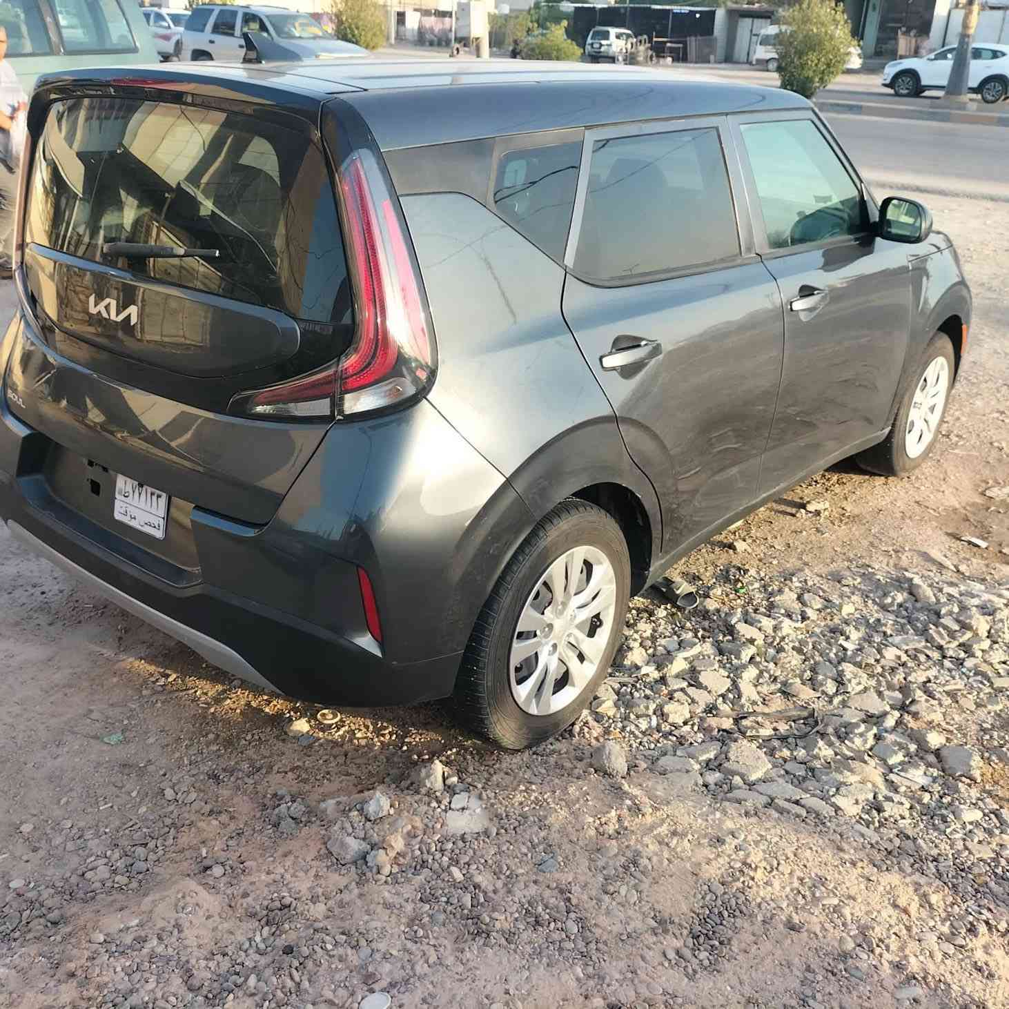 كيا صول موديل 23 بدون  تبديل وبدون ارباك صور الحادث موجوده وياه الصور فقط الابواب تصليح بدون دواخل ترقم جميع المحافظات السعر 135 وبيه مجال قليل كلش مكاني بابل ***********
