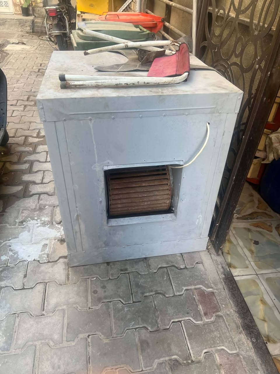 مبرده حجم كبير مبيها اي ضرر ونضيفه السعر 85 قفل
جهاز رياضي مبي شي فقط أثناء الاستخدام يطلع صوت طكه السعر 65 المكان  بغداد الوزيريه


**إذا كنت صاحب هذا الإعلان وتريد حذفه لأي سبب، رجاءا أرسل رسالة إلى الدعم الفني**