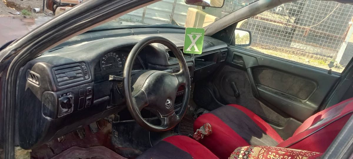 سلام عليكم
للبيع: اوبل فكترا السعر 25وبيها مجال 

موديل ١٩٩١

رقم الانبار انكليزي سنويه لل٢٠٢٧

محرك ٢٠٠٠ 
المكان: الانبار الفلوجه 
للتواصل:   ***********
