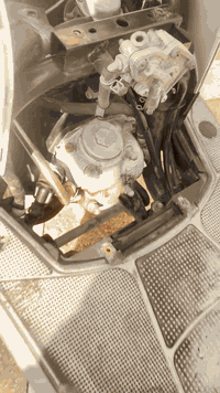 سلام عليكم ماكس بوليس البيع كابريتر مديل 2008ختم واحد ويا مكينه كهربائيات كله شغاله سلف هندر دراجه ما مفتوحه سعره مليون و75وبيه مجال مكاني البصره الدير رقم ***********
